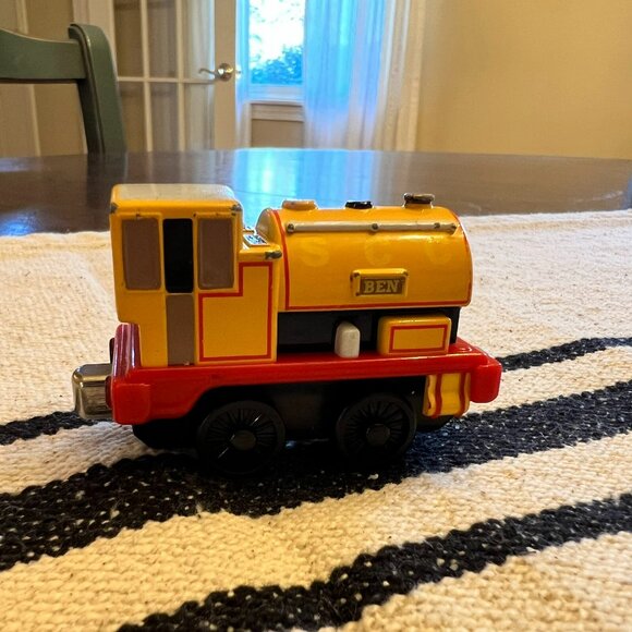Thomas & Friends Take Along | Take N Play DIECAST METAL - BEN 2002 - Picture 4 of 7